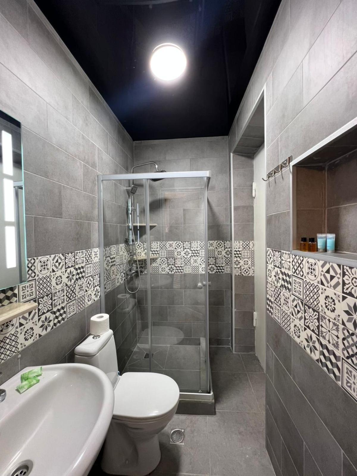 Green Cape Guest House Makhinjauri Bagian luar foto